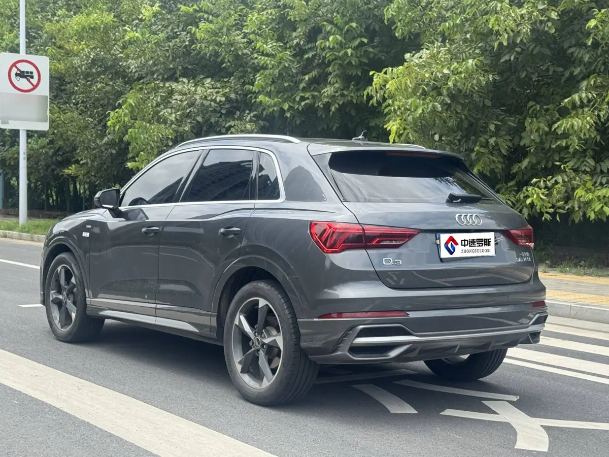 Audi Q3 2022 35 TFSI Stylish and Dynamic — 6