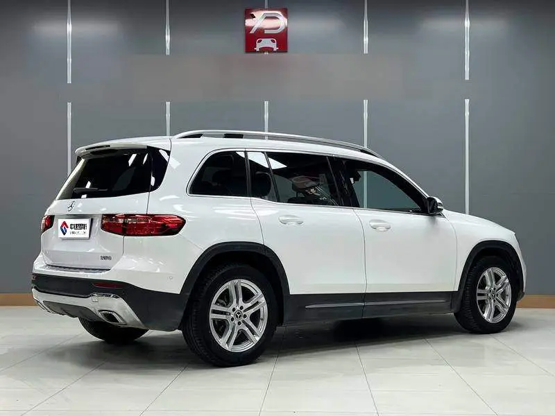 Mercedes-Benz GLB 2020 GLB 180 Dynamic — 6