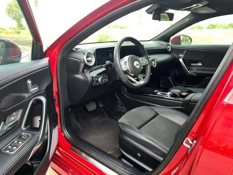 Mercedes-Benz A-Class 2020 A 200 L sports sedan — 8