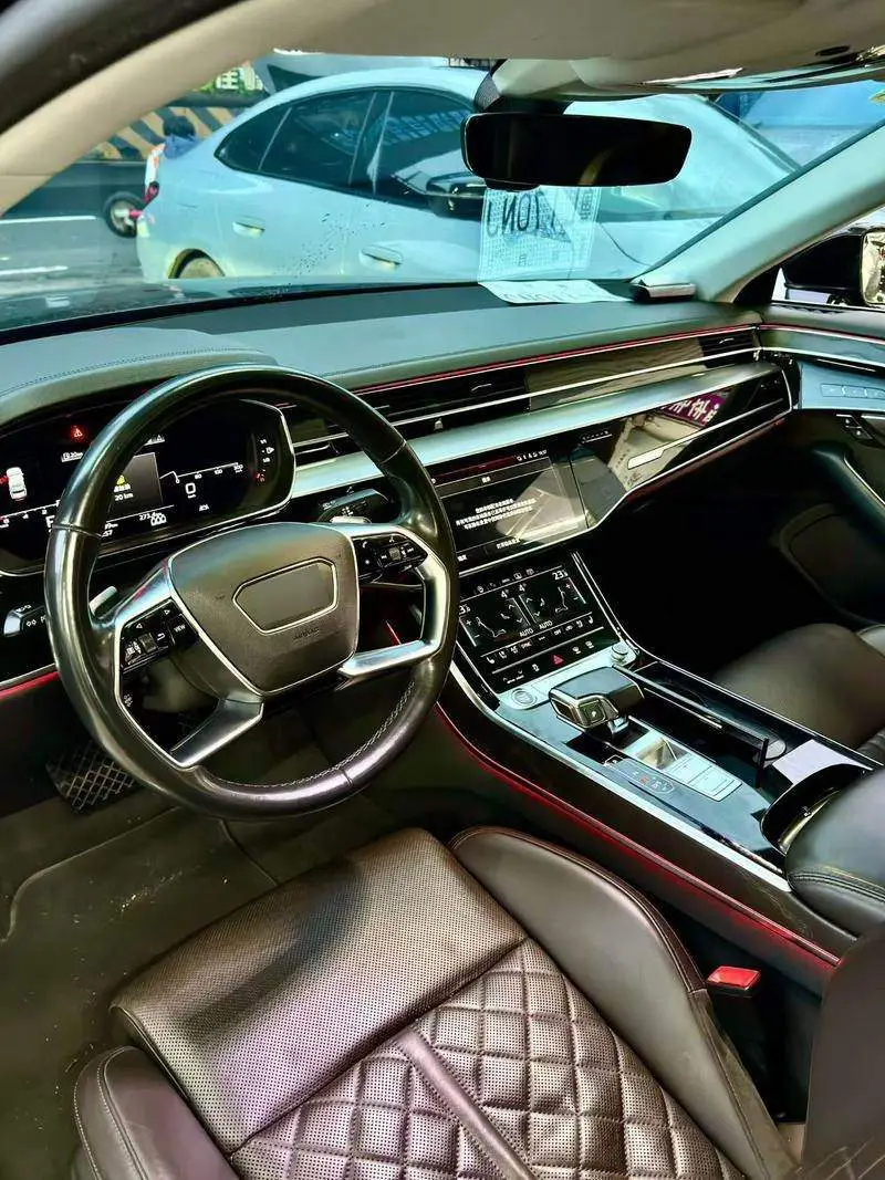 Audi A8 2021 A8L 50 TFSI quattro Comfort Edition — 4