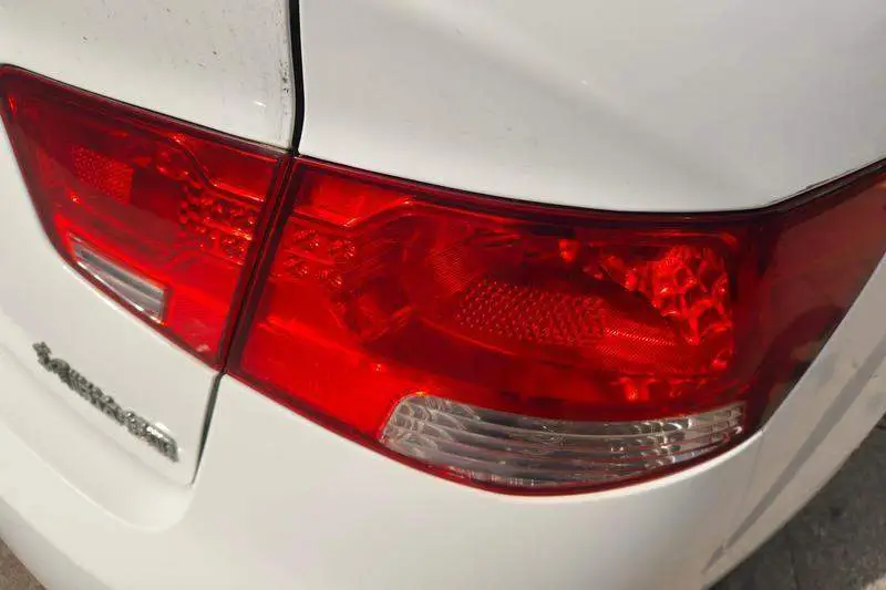 Freddy 2011 1.6L AT Premium — 6