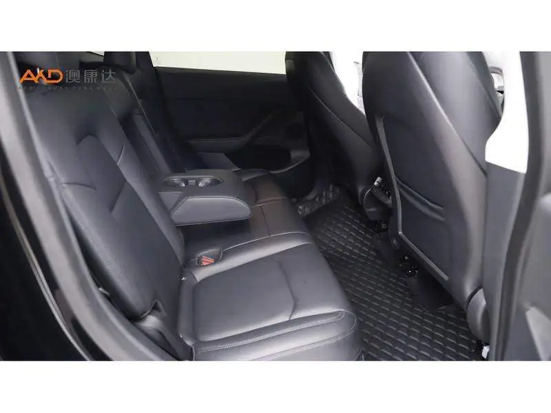 Model Y 2022 rear-wheel drive version — 10