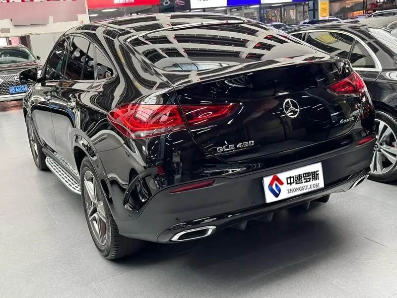 Mercedes-Benz GLE Coupe 2020 GLE 450 4MATIC Coupe SUV Luxury — 4