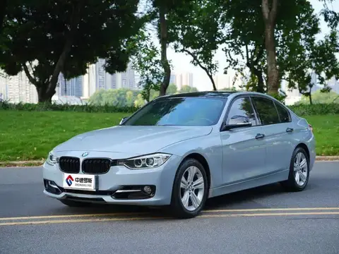 BMW 3 Series 2013 320i Sport Design Package