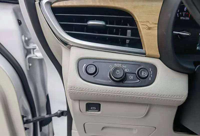 Buick GL8 2018 ES 28T Comfortable National VI — 15
