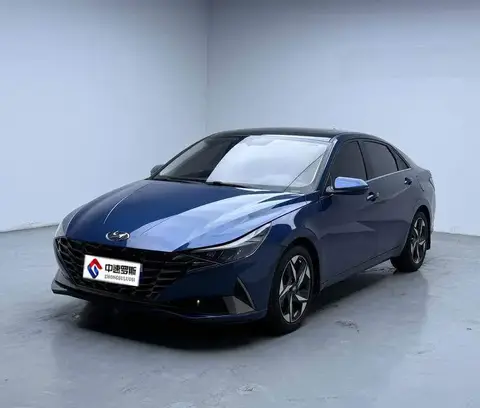Elantra 2021 1.5L CVT LUX Premium Edition