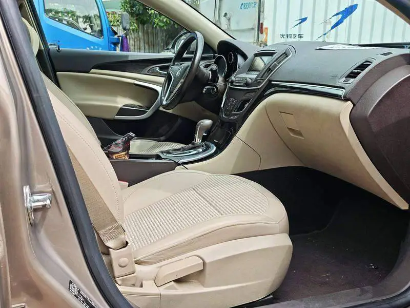 Regal 2015 2.0L Leading Fashion Model — 7