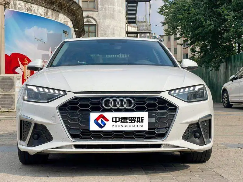 Audi A4L 2022 40 TFSI Stylish and Dynamic — 2