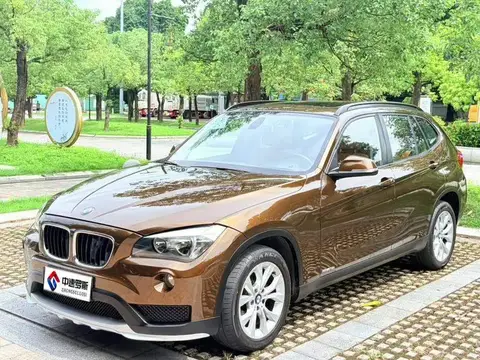 BMW X1 2014 sDrive18i Fashion