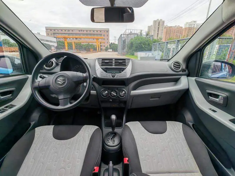 Alto 2013 1.0L Automatic Luxury Model — 7