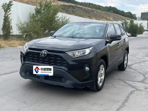 RAV4 Rongfang 2023 2.0L CVT 2WD Urban Edition