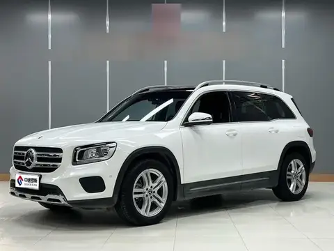 Mercedes-Benz GLB 2020 GLB 180 Dynamic — 1