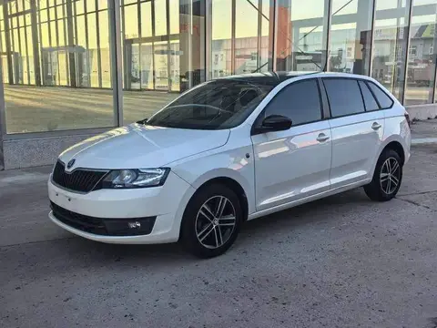 Xindong 2014 1.6L Automatic Enjoy Edition