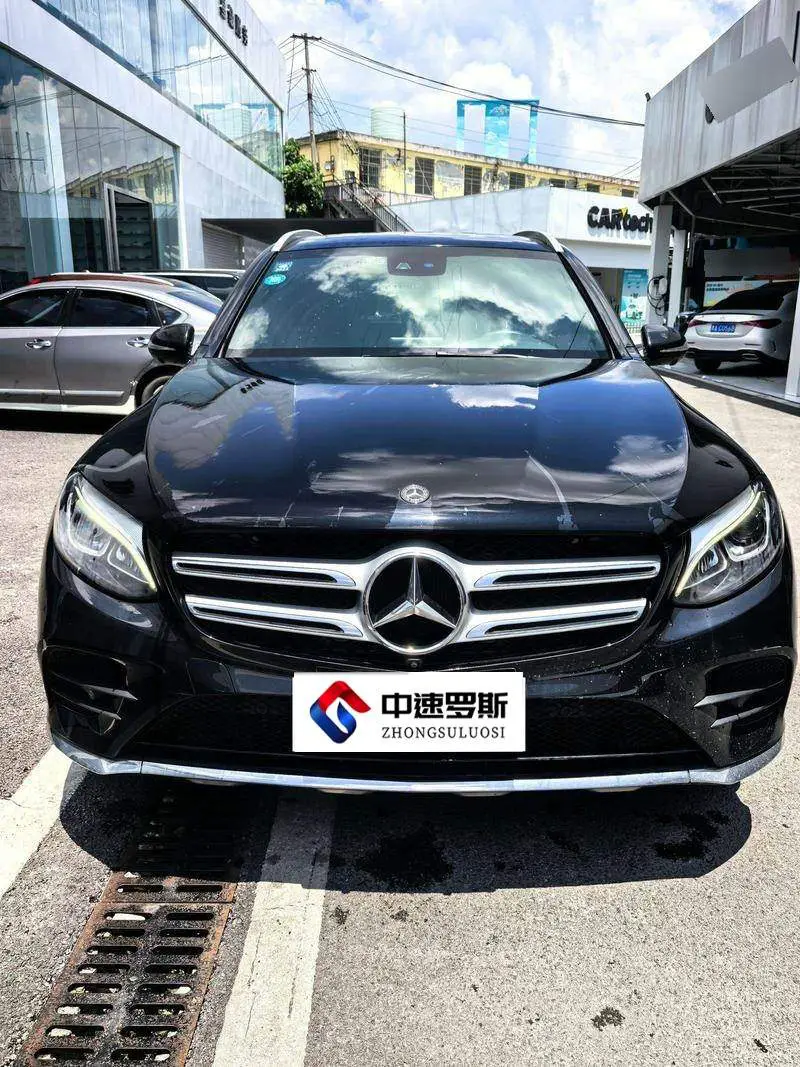 Mercedes-Benz GLC 2019 GLC 260 L 4MATIC Luxury — 2
