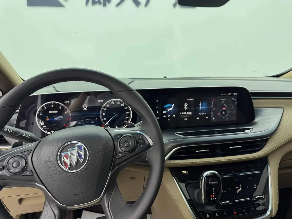 Buick GL8 2021 ES Lu Zun 653T Premium Edition — 11