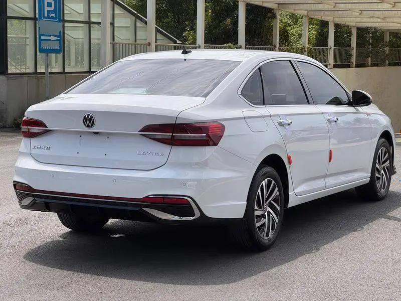 Lavida 2024 1.5L Automatic 5 Million Edition — 7