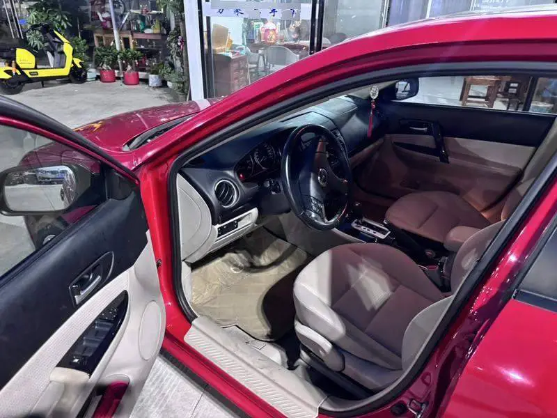 Mazda 6 2011 2.0L Automatic Fashion Model — 12