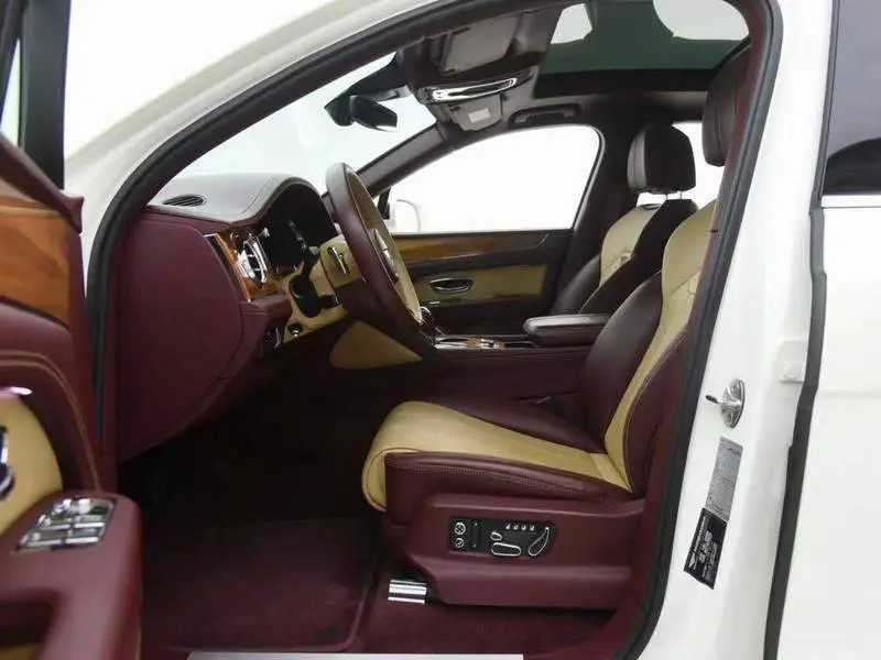 Bentayga 2021 4.0T V8 — 13