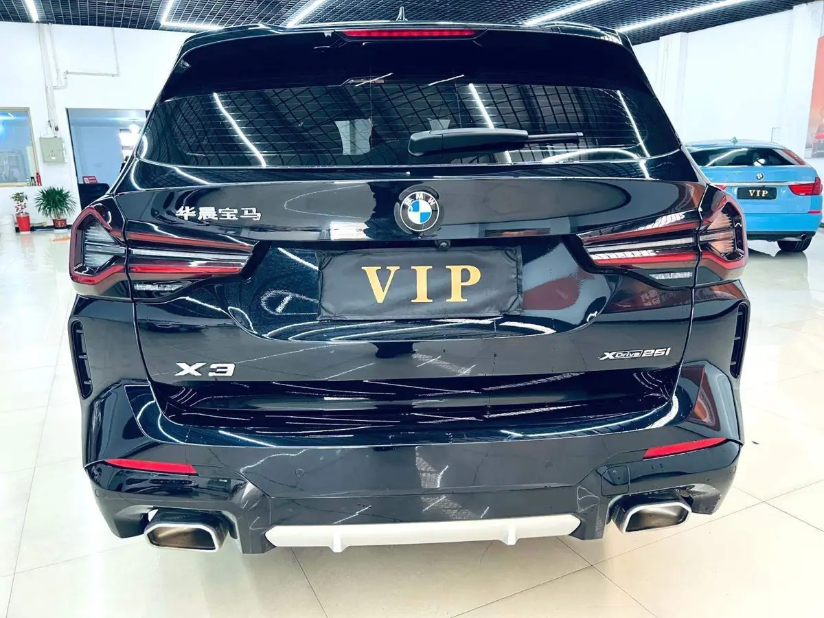 BMW X3 2023 xDrive25i M Sport Package — 5