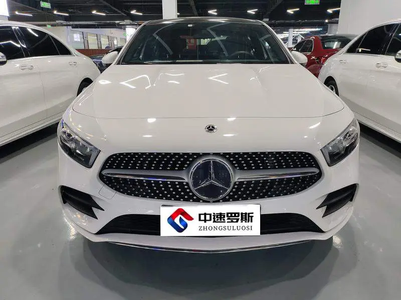 Mercedes-Benz A-Class 2019 A 200 L sports sedan — 2
