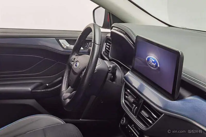 Fox 2021 EcoBoost 180 Automatic Shooting Brake — 8