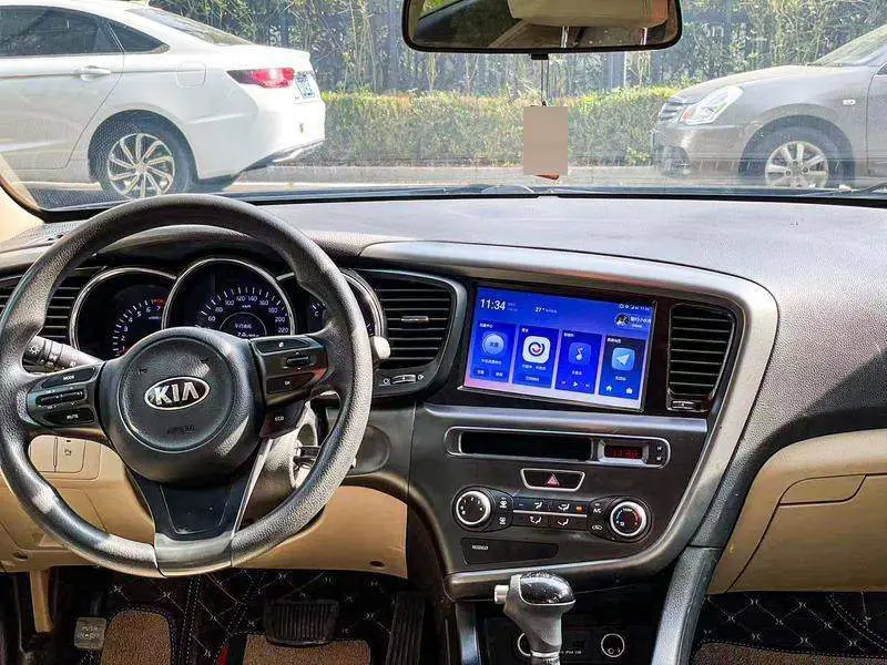 Kia K5 2015 2.0L Automatic GL — 8