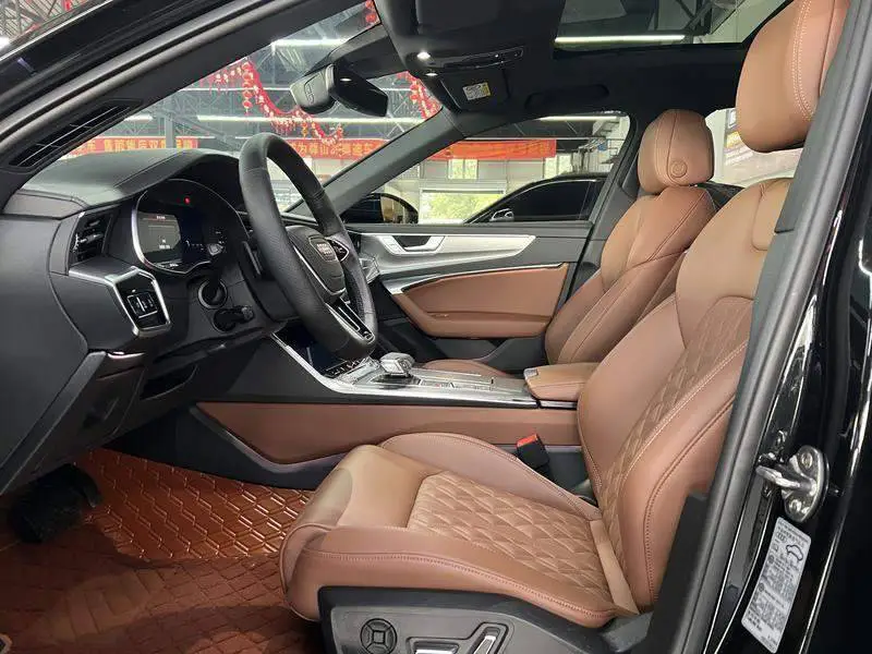 Audi A6L 2025 45 TFSI Selected Dynamic Edition — 9