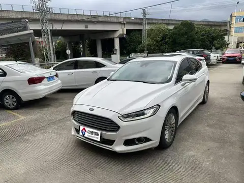 Mondeo 2013 2.0L GTDi200 Luxury Model