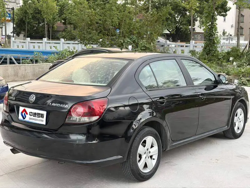 Lavida 2011 1.6L Manual Pinyou Edition — 5