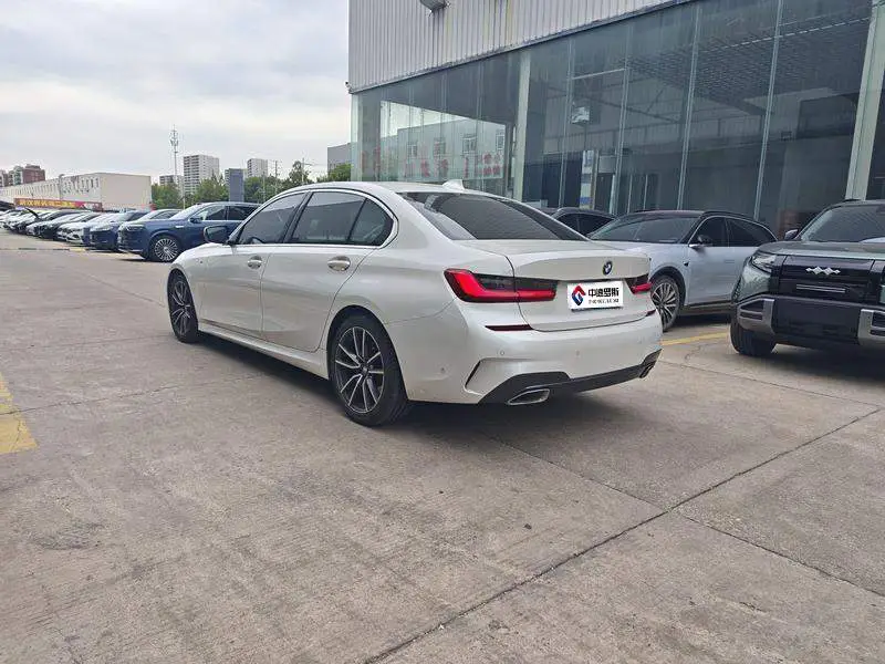 BMW 3 Series 2021 325Li M Sport Package — 4