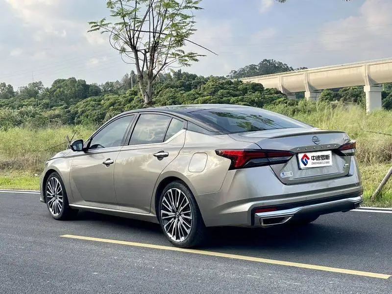 Tianlai 2022 2.0T XV Premium Edition — 4