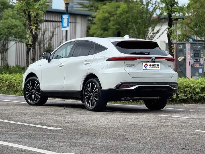 Venza 2022 Hybrid 2.5L CVT 4WD Ultimate Edition — 4