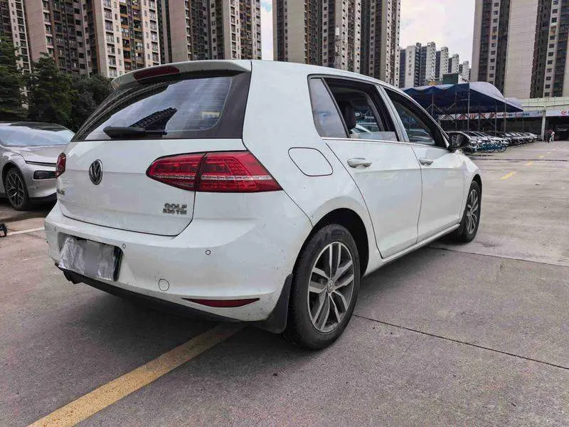 Golf 2016 230TSI Automatic Comfort — 6