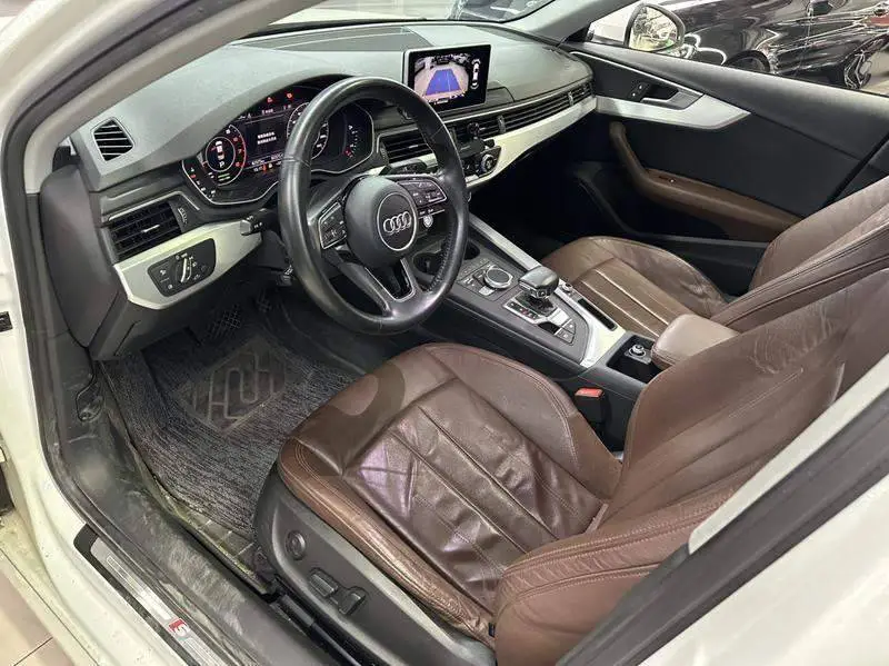 Audi A4L 2018 30th Anniversary Model 40 TFSI Fashion Model — 17