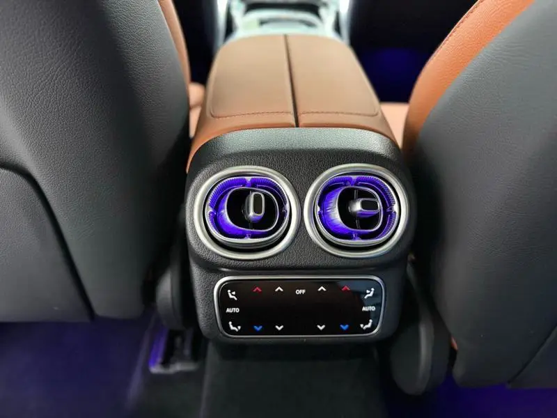 Mercedes-Benz GLC 2026 GLC 300 L 4MATIC Dynamic 5-seater — 15