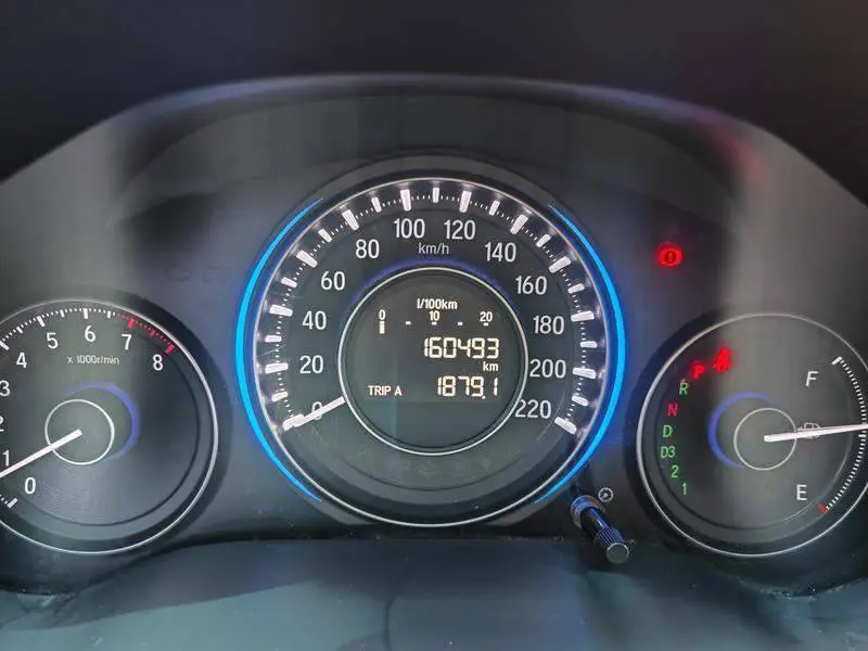Lingpai 2015 1.8L Automatic Comfort Edition — 8