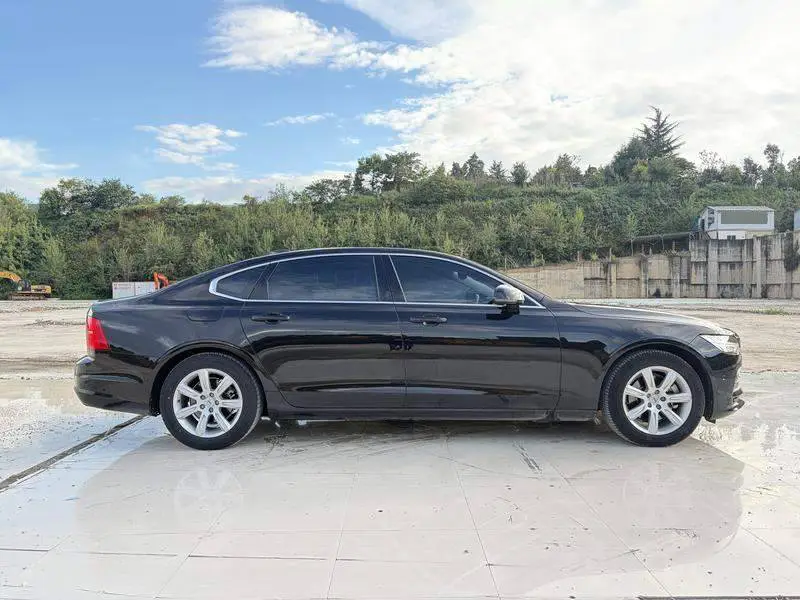 Volvo S90 2018 T4 Zhiyi Edition — 6