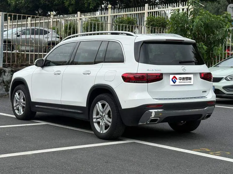 Mercedes-Benz GLB 2020 GLB 200 Dynamic — 4