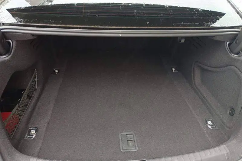 Audi A6L 2022 40 TFSI Luxury Dynamic Edition — 17