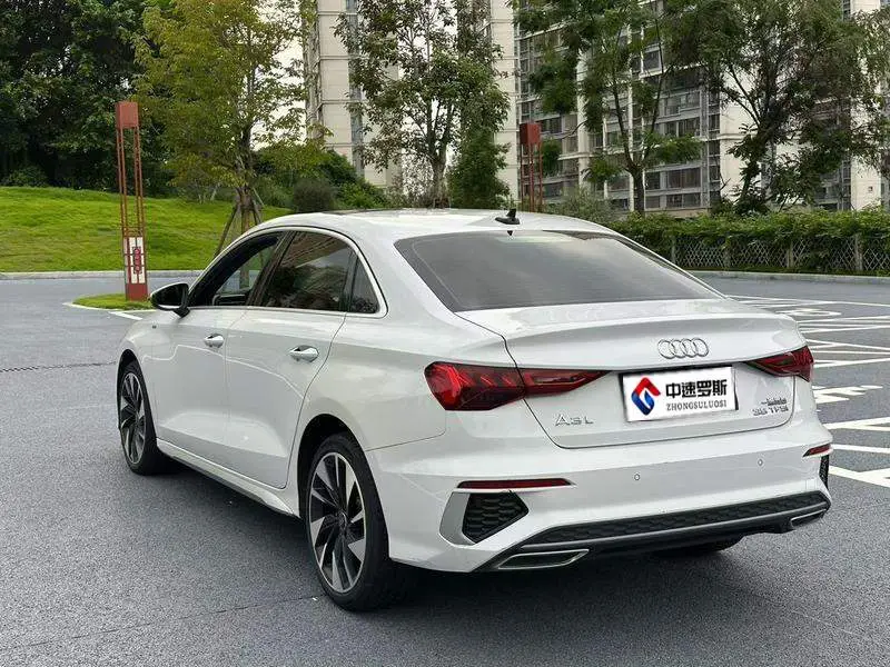 Audi A3 2022 Sportback 35 TFSI Stylish and sporty — 4