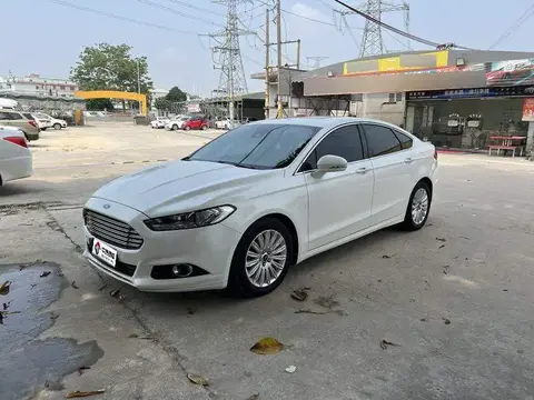 Mondeo 2013 2.0L GTDi200 Luxury Model