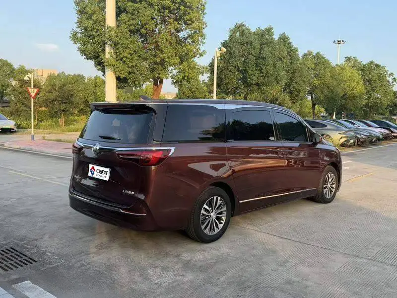 Buick GL8 2022 ES Lu Zun 653T Comfort Edition — 7