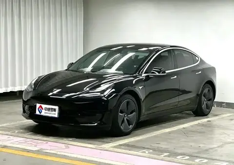 Model 3 2019 Standard Range RWD Upgraded Edition