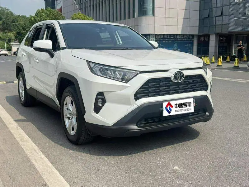 RAV4 Rongfang 2024 2.0L CVT 2WD Urban Edition — 3