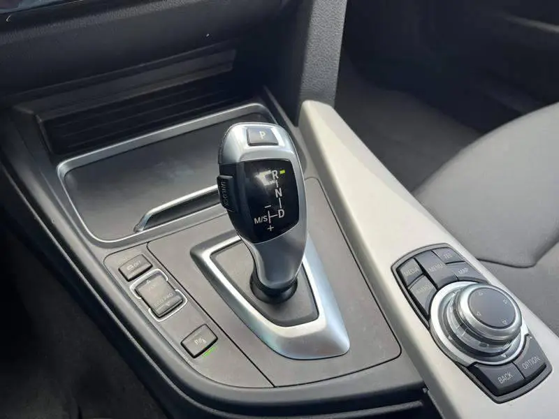 BMW 3 Series 2016 320Li Fashion Edition — 14
