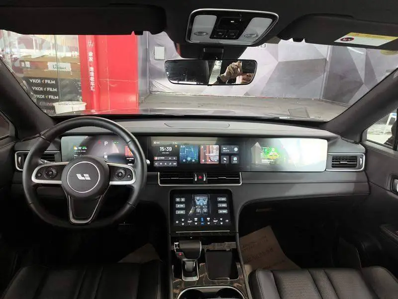 Ideal ONE 2020 Extended Range 6-seater Edition — 5