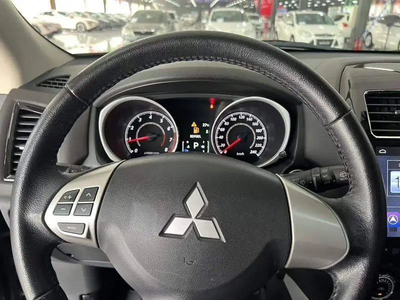 ASX 2018 2.0L CVT 2WD Premium Edition — 15