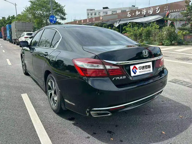 Accord 2016 2.0L Comfort Edition — 4