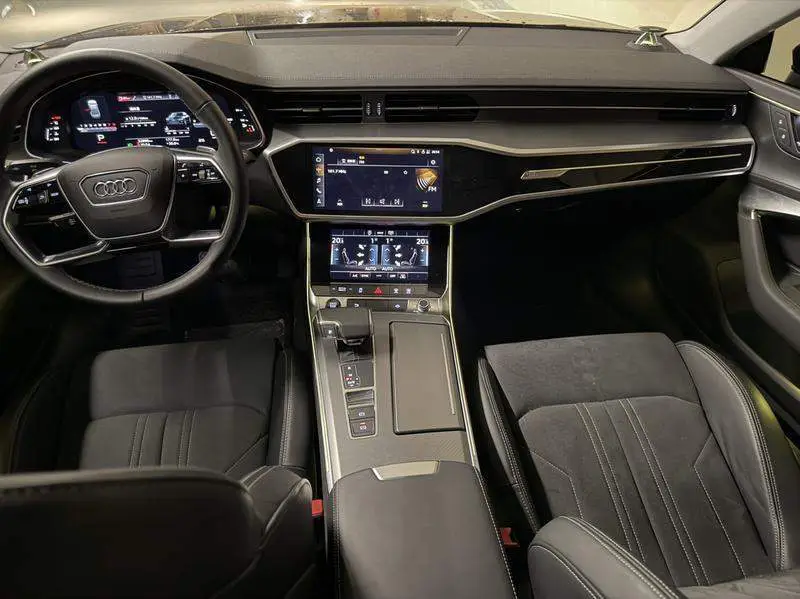 Audi A7L 2024 45TFSI S-line Dream Flow Crystal Package — 9