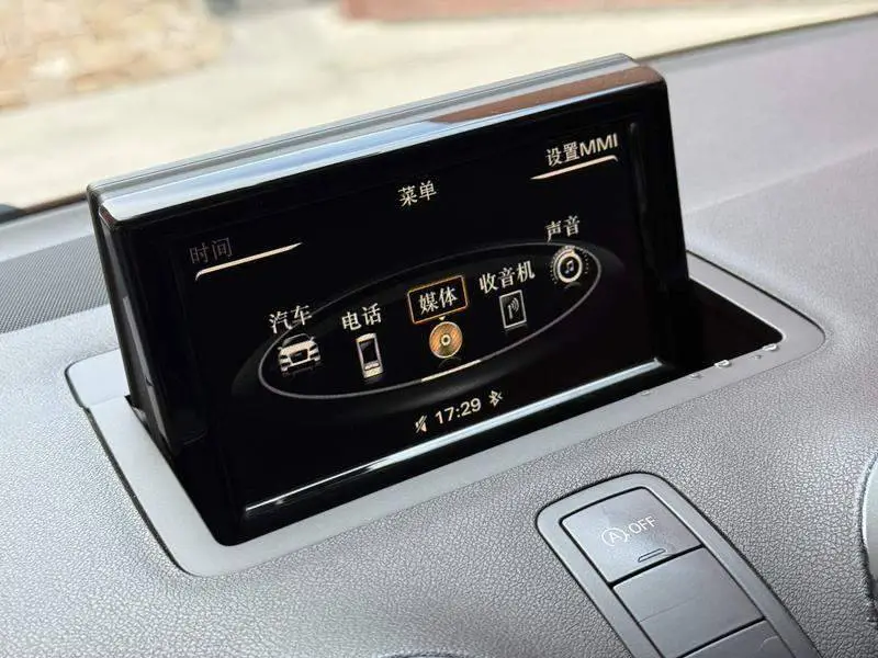 Audi A1 2016 30 TFSI Sportback Design — 8